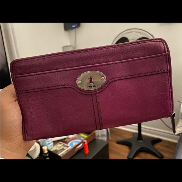 Vintage Fossil Zip Wallet